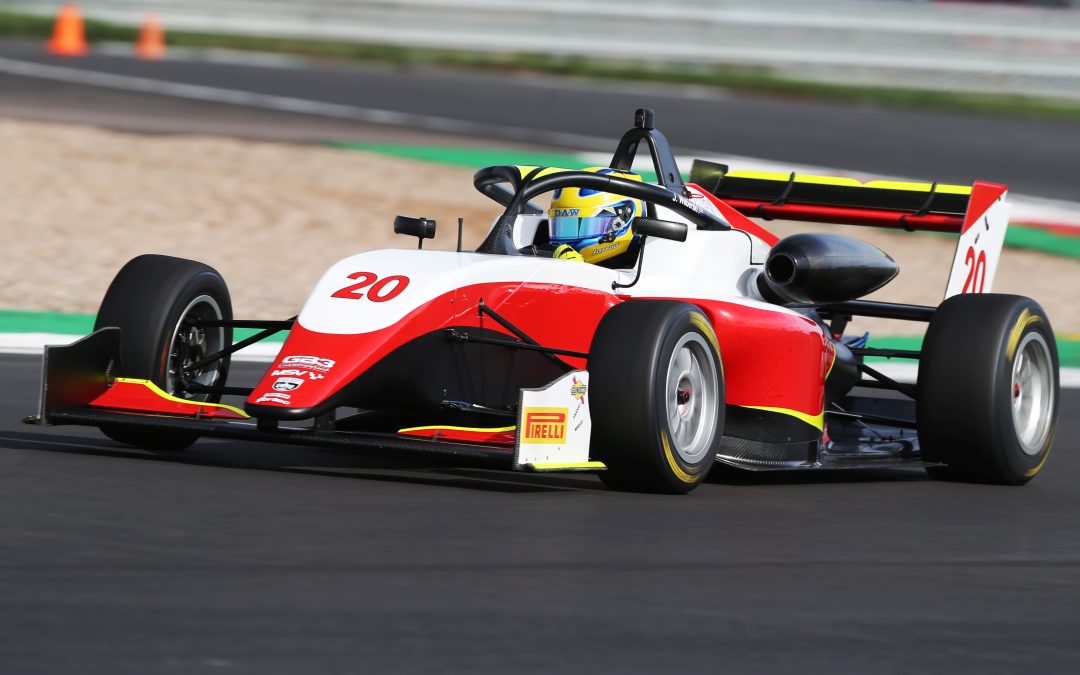 Fortec Motorsport begin GB3 title challenge at Oulton Park