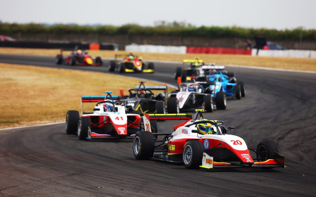 Fortec Motorsport salvage points from difficult trip to Snetterton